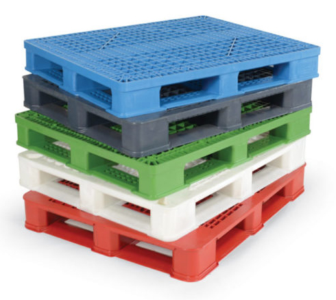 stackable colored plastic pallets